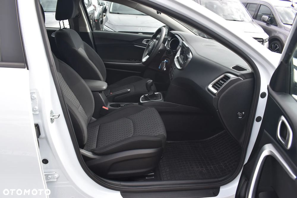Kia Ceed 1.0 T-GDI S - 17