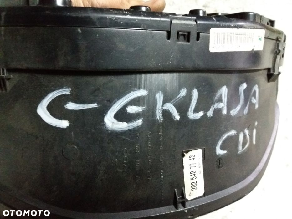 Licznik mercedes c klasa 2.2 cdi nr.202.540.77.48 - 3