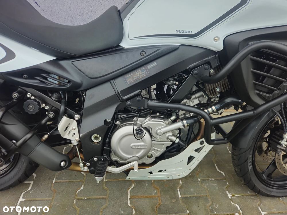 Suzuki DL - 15