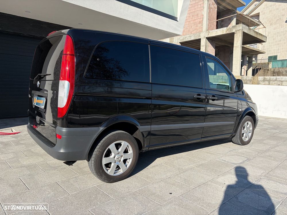 Mercedes-Benz Vito 109CDI 9 Lugares - 8