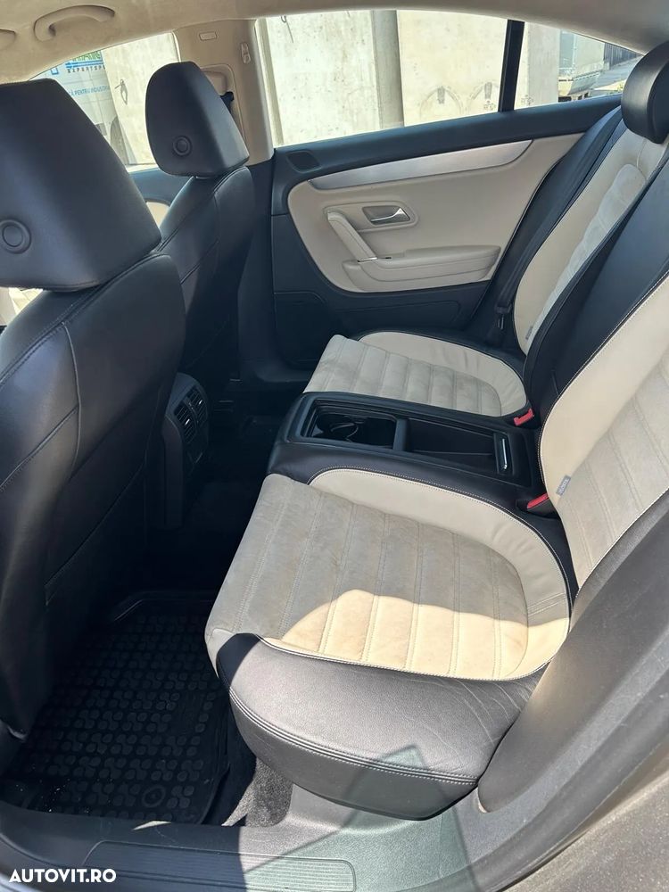 Volkswagen Passat - 26