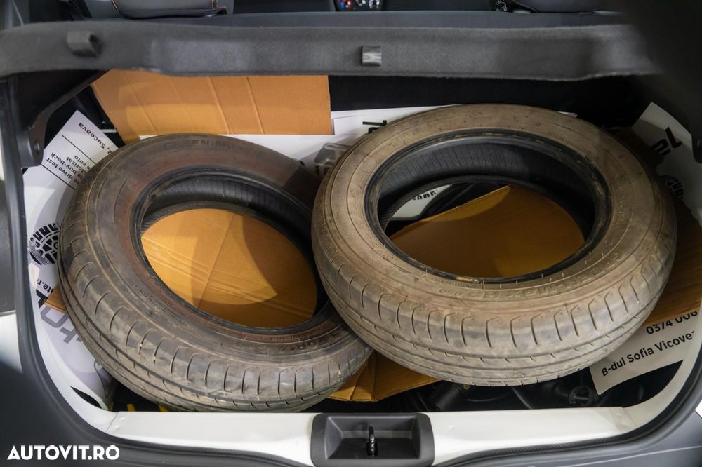 Dacia Spring Electric 45 Essential - 12