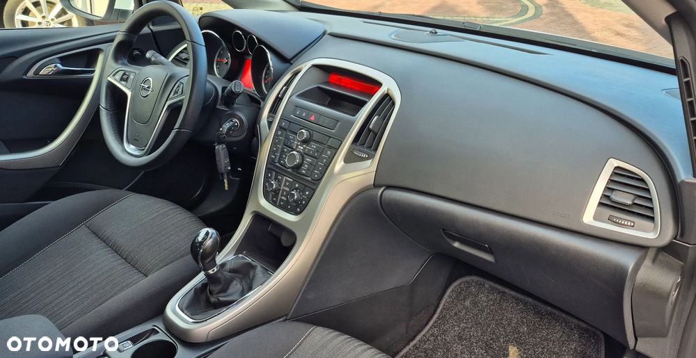 Opel Astra 1.4 ecoFLEX Cosmo - 14