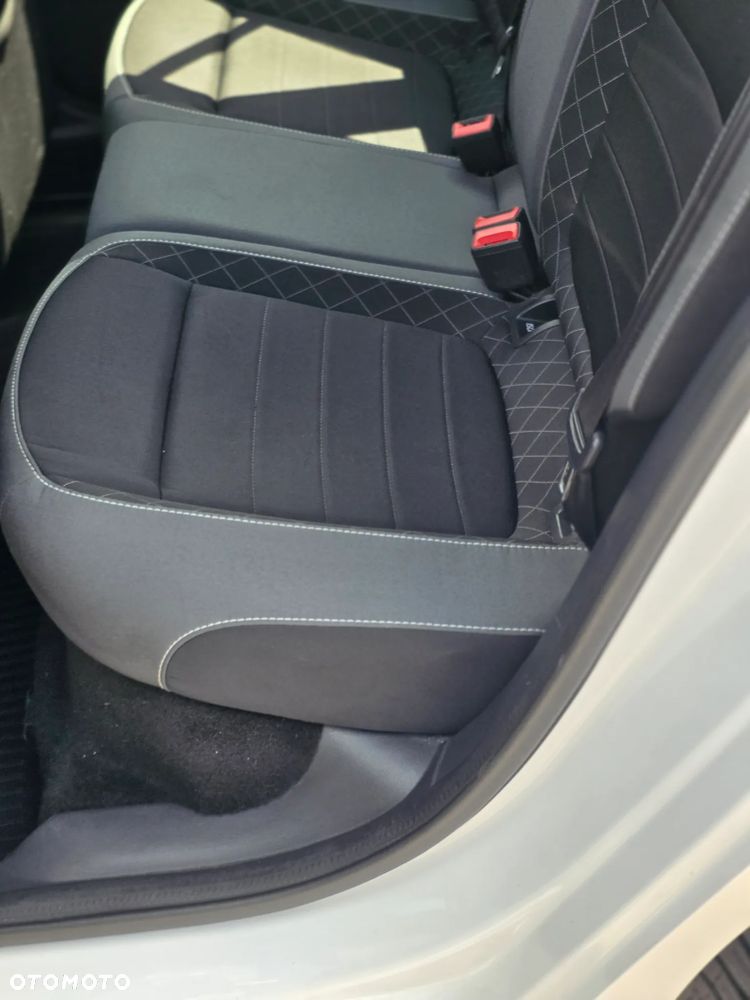 Skoda Fabia 1.0 TSI Ambition - 21