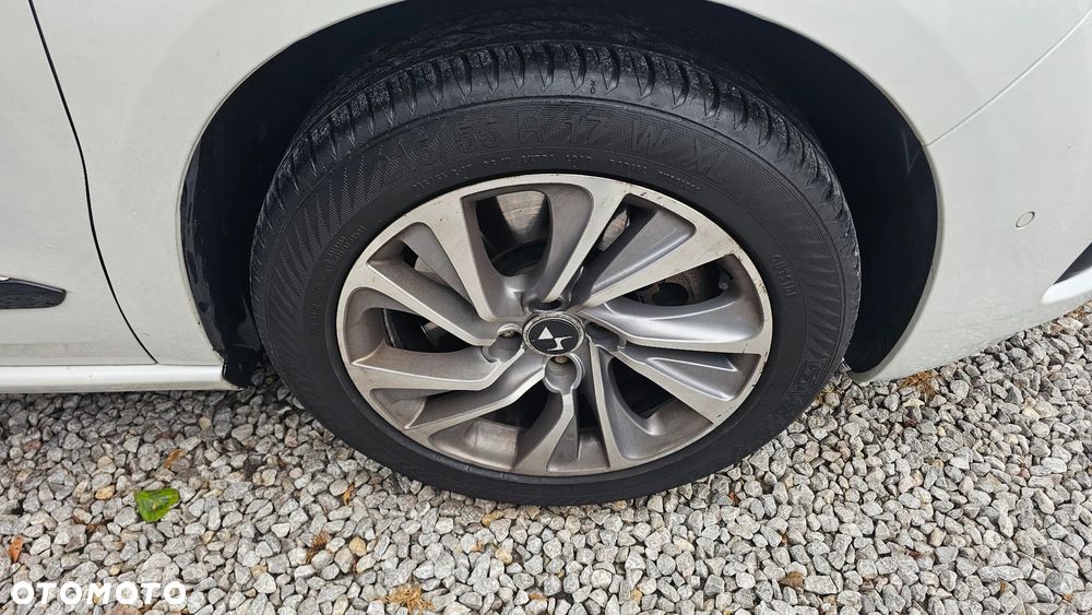 Citroën DS4 2.0 HDi Pure Pearl - 19
