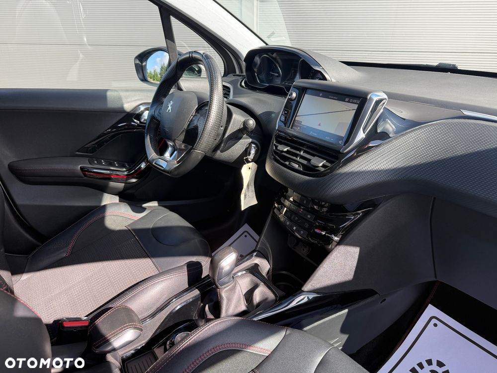 Peugeot 2008 PureTech 130 Stop&Start GT-Line Edition - 10