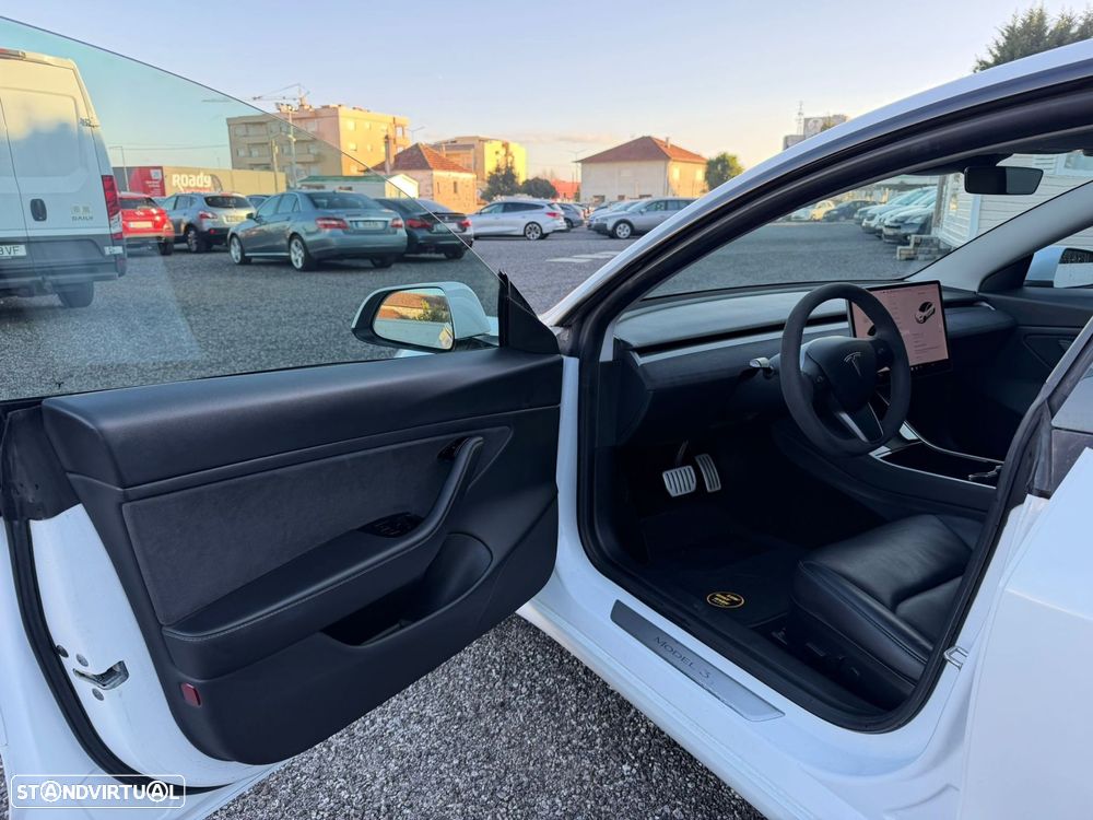 Tesla Model 3 Performance Dual Motor AWD - 14