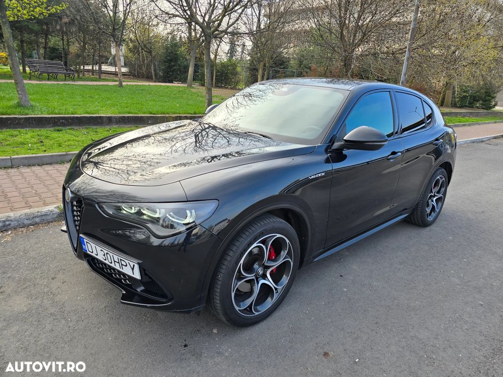 Alfa Romeo Stelvio 2.0 Turbo 16V AT8-Q4 Veloce - 1
