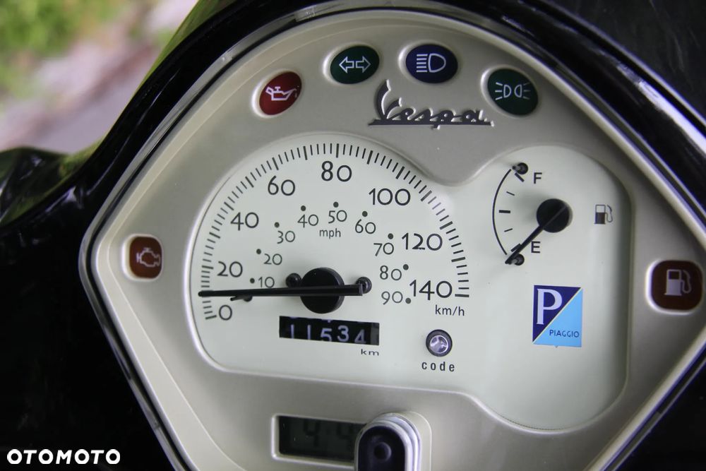Piaggio Vespa - 24