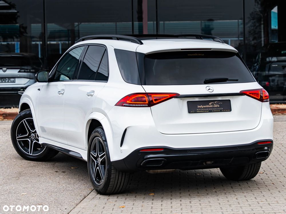 Mercedes-Benz GLE 300 d 4Matic 9G-TRONIC AMG Line - 5