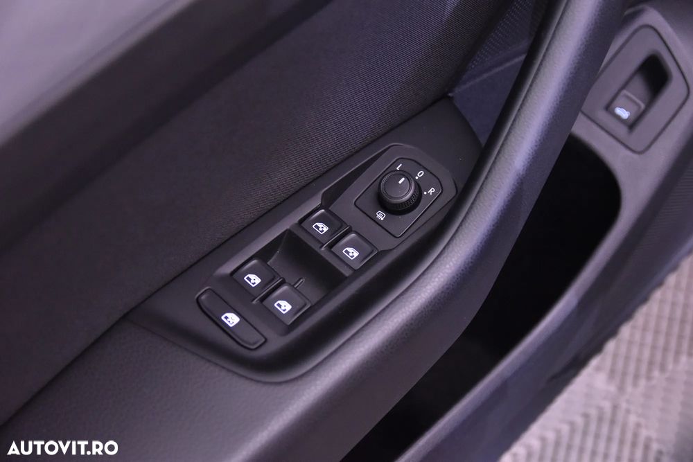 Volkswagen Passat - 14