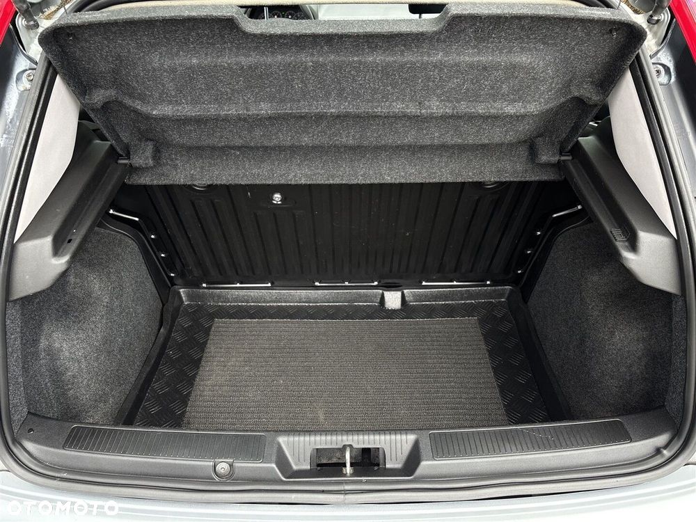 Fiat Grande Punto 1.4 8V Active - 10
