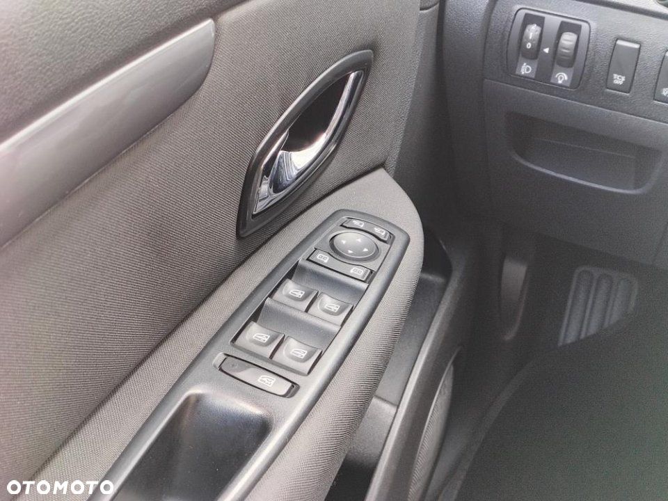 Renault Scenic - 32