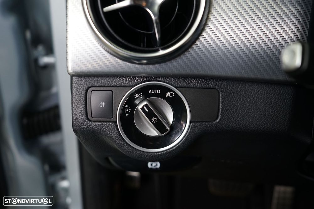 Mercedes-Benz GLK 200 CDI (BlueEFFICIENCY) 7G-TRONIC - 30