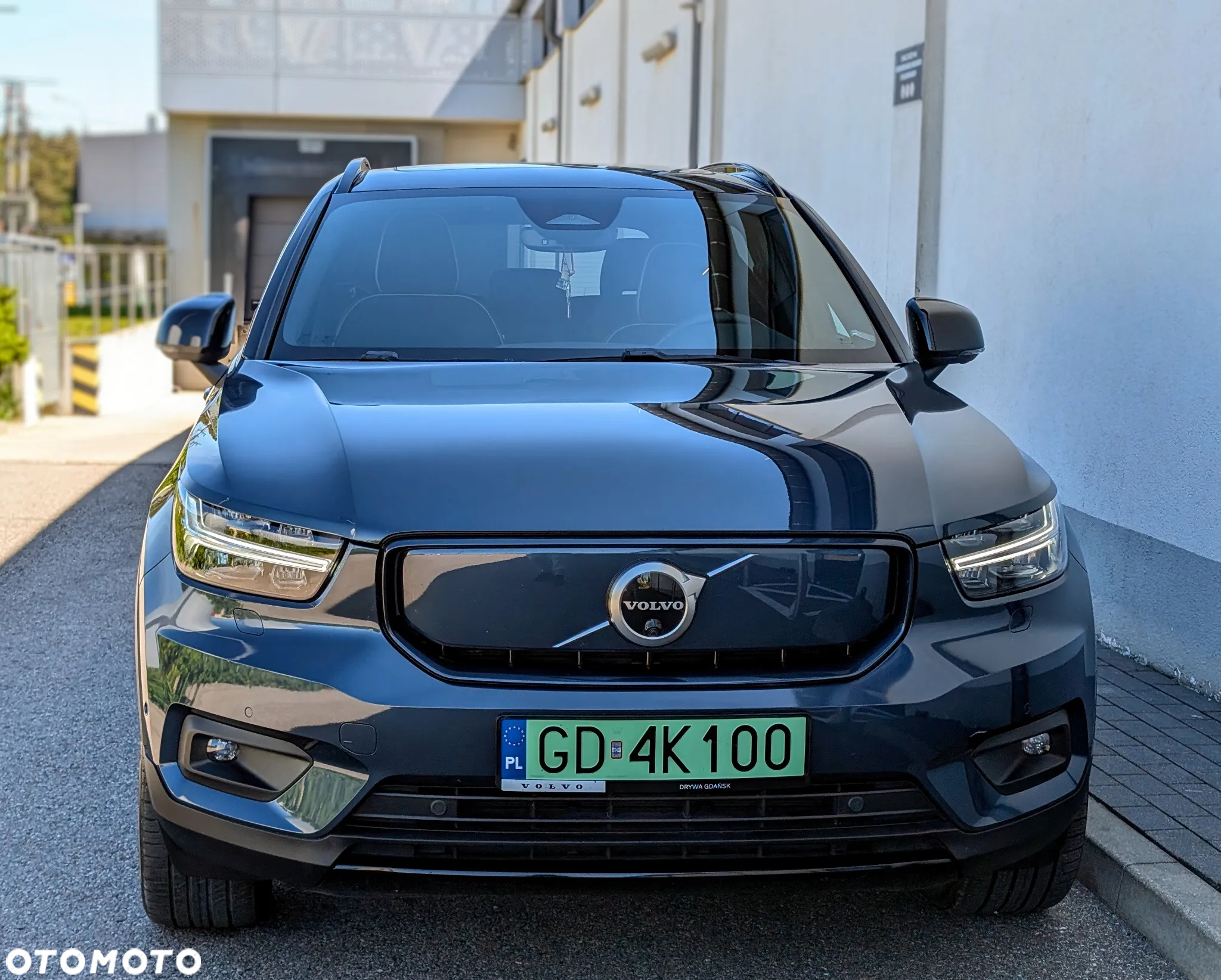 Volvo XC 40 82kWh P8 Recharge AWD Pro - 10