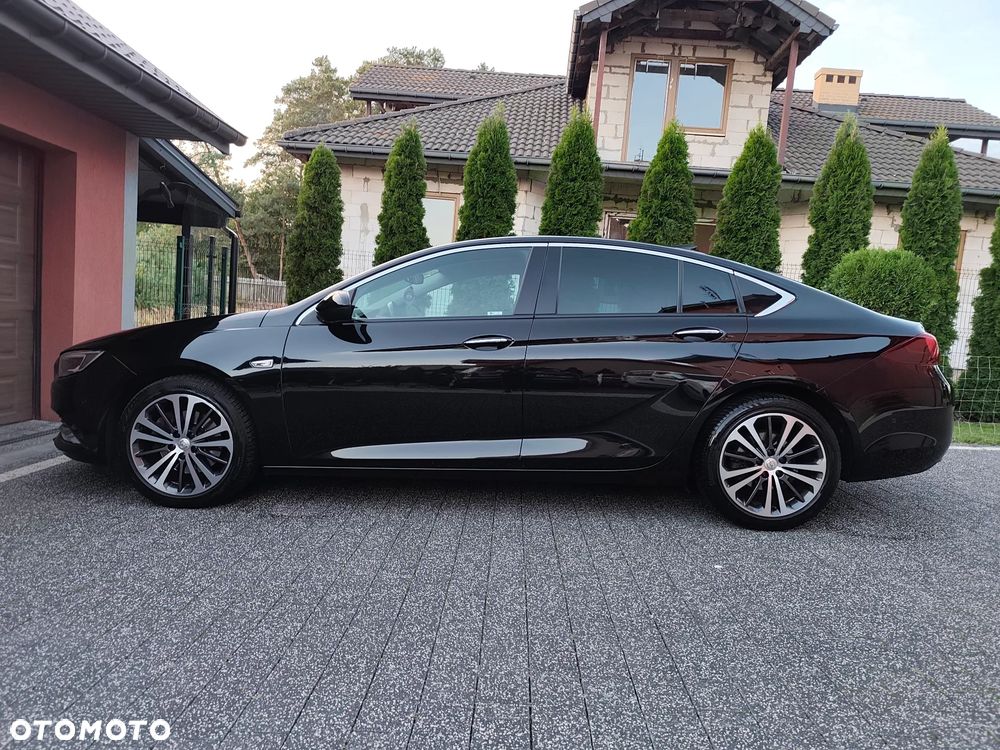 Opel Insignia - 22