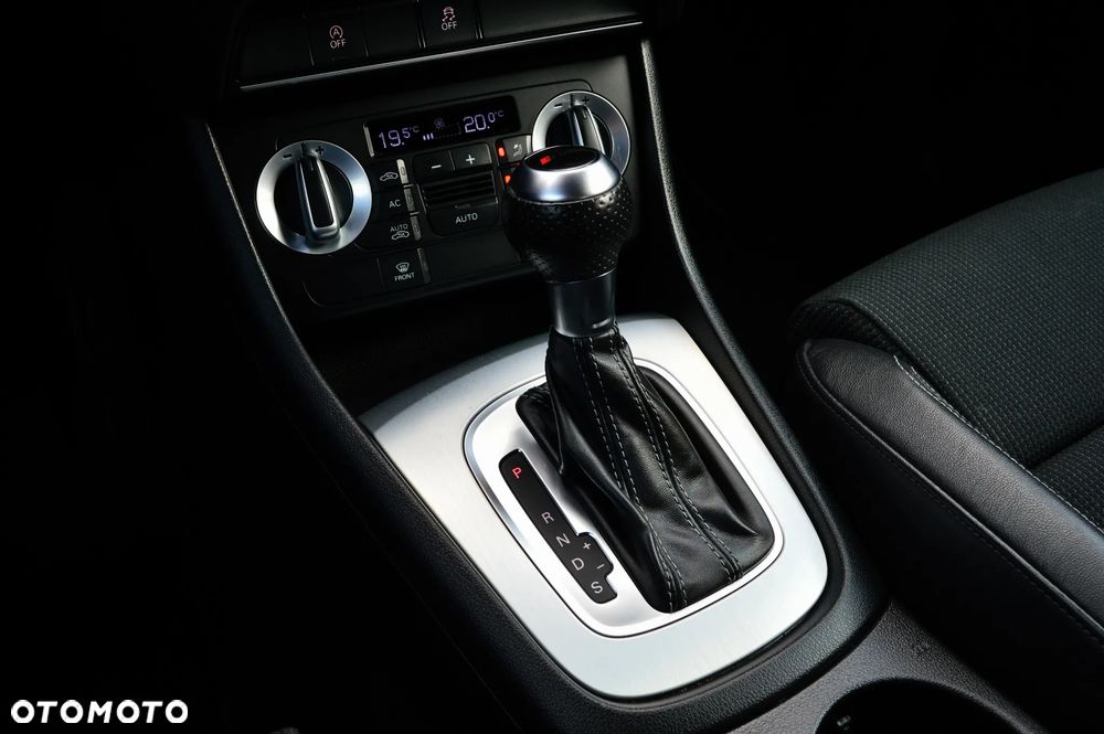 Audi Q3 - 24