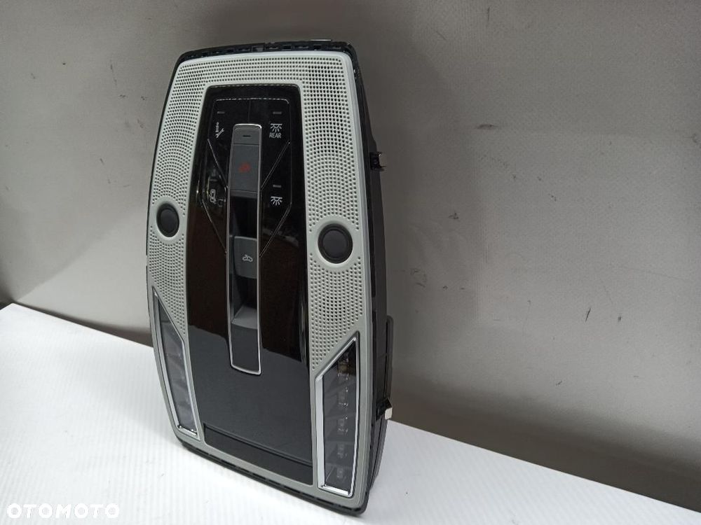 LAMPKA PODSUFITKI AUDI A8 D5 4N0947135CF - 2