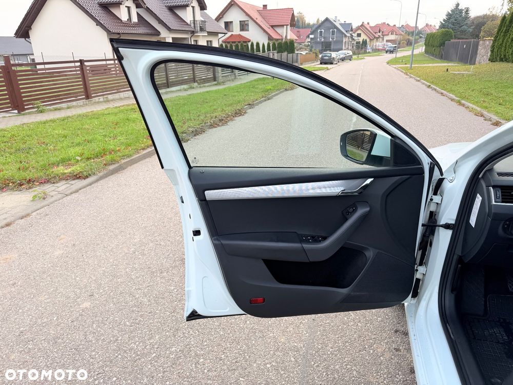 Skoda Octavia - 20