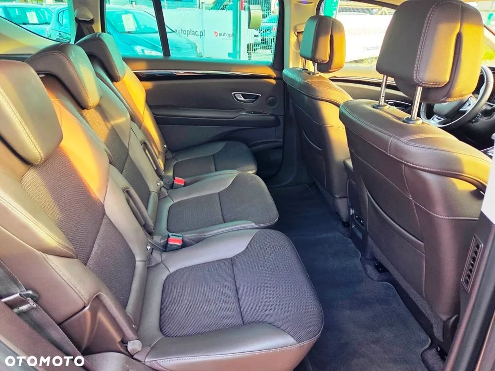 Renault Espace 1.6 dCi Energy SL Techno EDC 7 os - 30