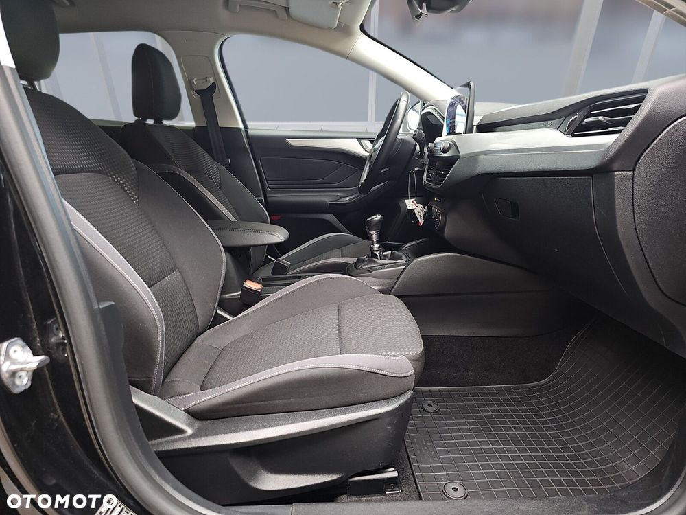 Ford Focus 1.5 EcoBlue SCR Connected - 11
