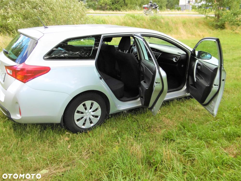 Toyota Auris 1.6 Active - 8