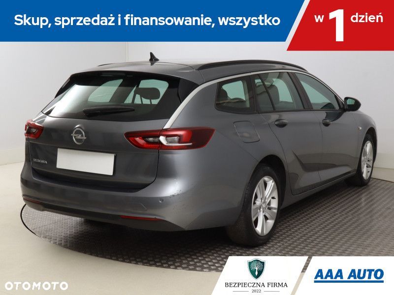 Opel Insignia - 7