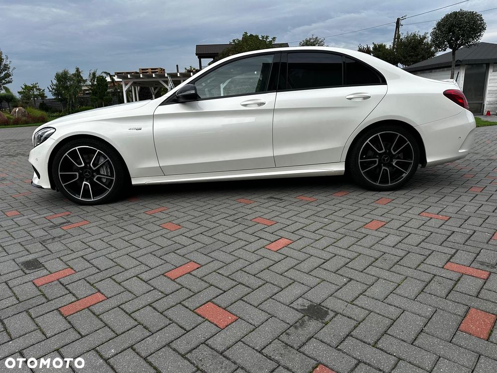 Mercedes-Benz Klasa C AMG 43 4-Matic - 2