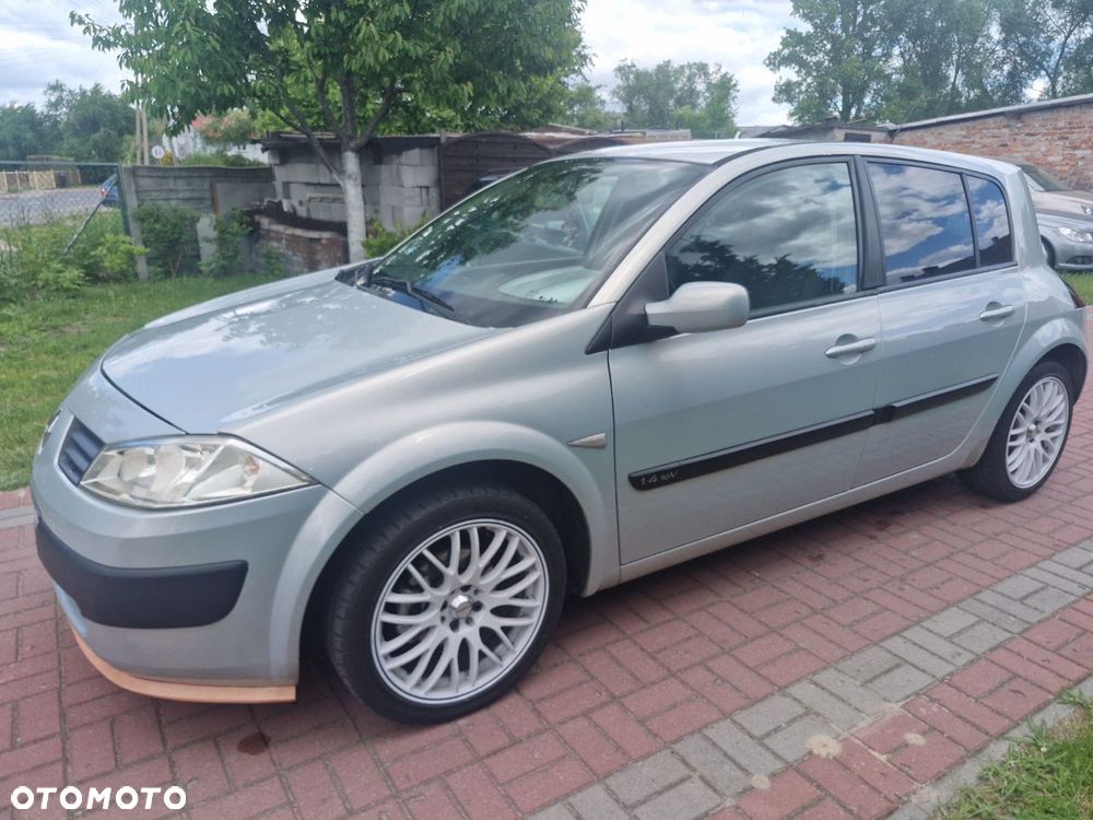 Renault Megane 1.4 Pack Authentique - 1