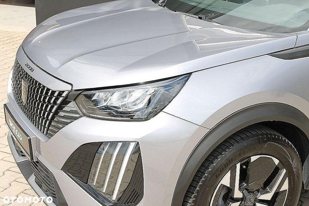 Peugeot 2008 1.2 PureTech Allure S&S EAT8 - 27