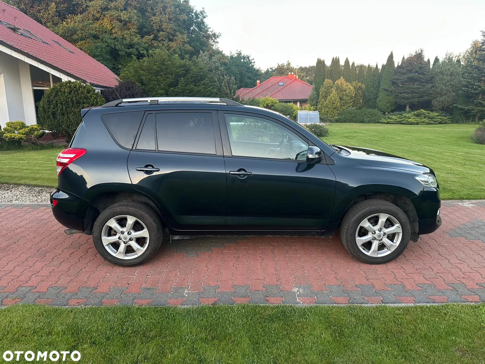 Toyota RAV4 2.2 D-4D 4x4 Executive - 6