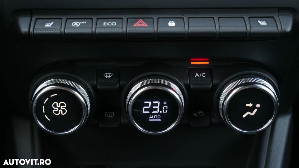 Renault Captur TCe 140 EDC GPF INTENS - 24