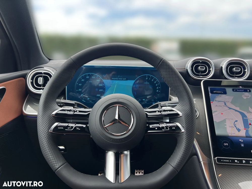 Mercedes-Benz GLC Coupe 300 e 4MATIC - 11