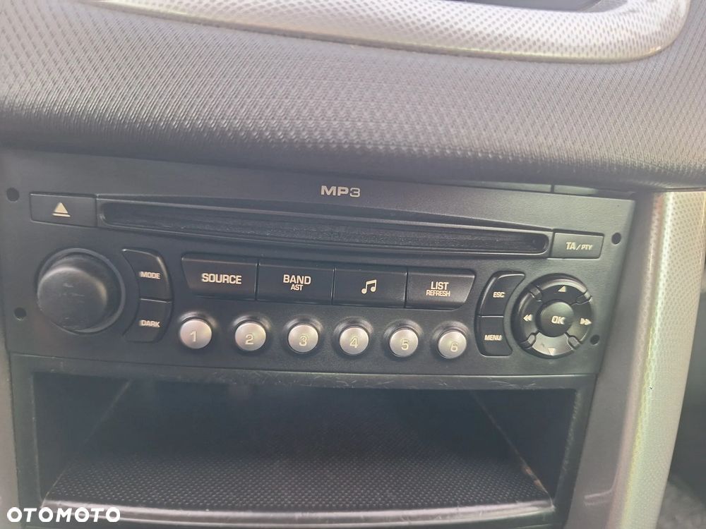 Peugeot 207 Outdoor 1.6 - 21