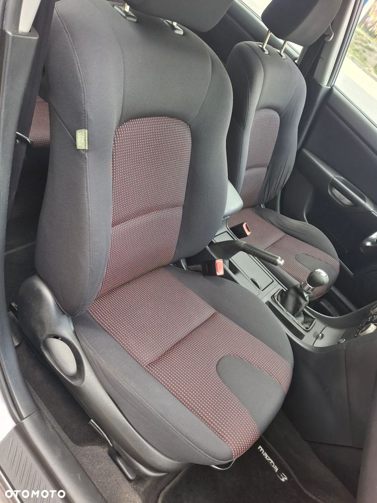 Mazda 3 - 17