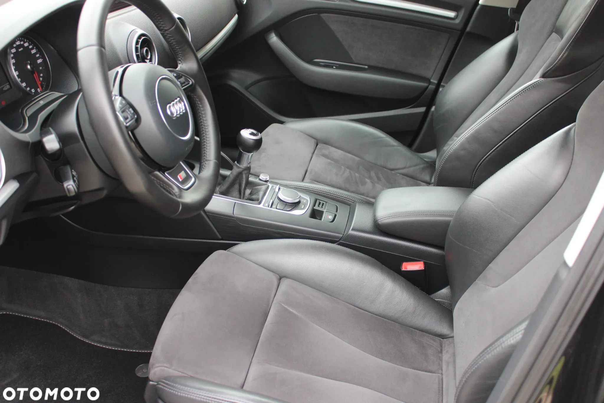 Audi A3 2.0 TDI Sportback (clean diesel) S line Sportpaket - 25
