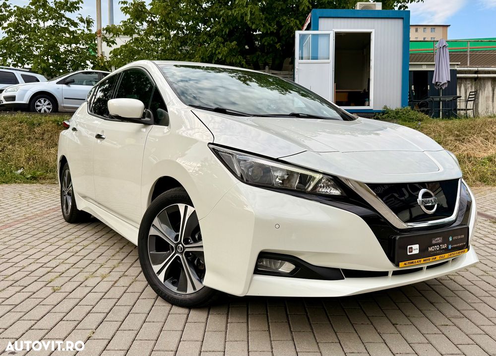 Nissan LEAF 40 kWh N-Connecta - 2