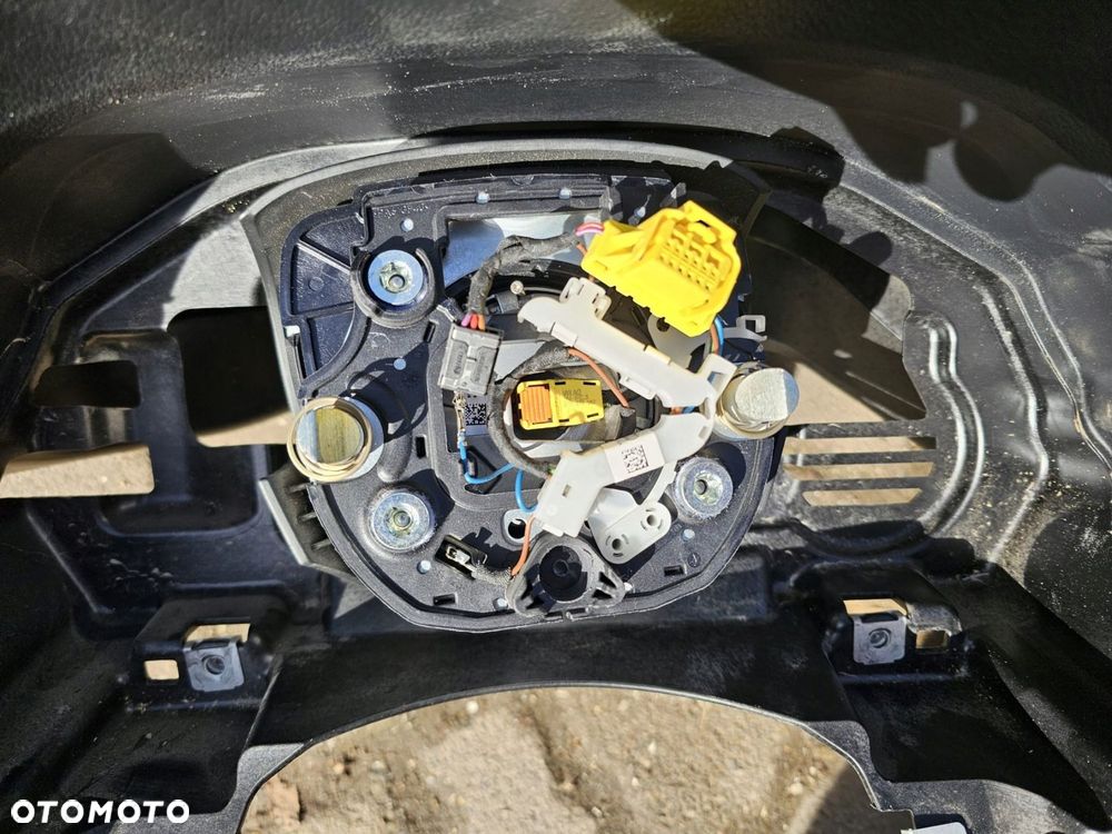 konsola airbag pasy audi q3 83a demontaż - 4