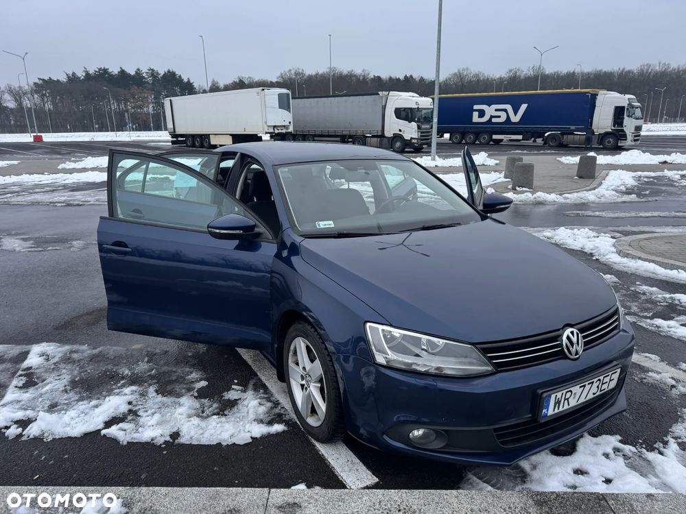 Volkswagen Jetta 1.4 TSI Comfortline - 9