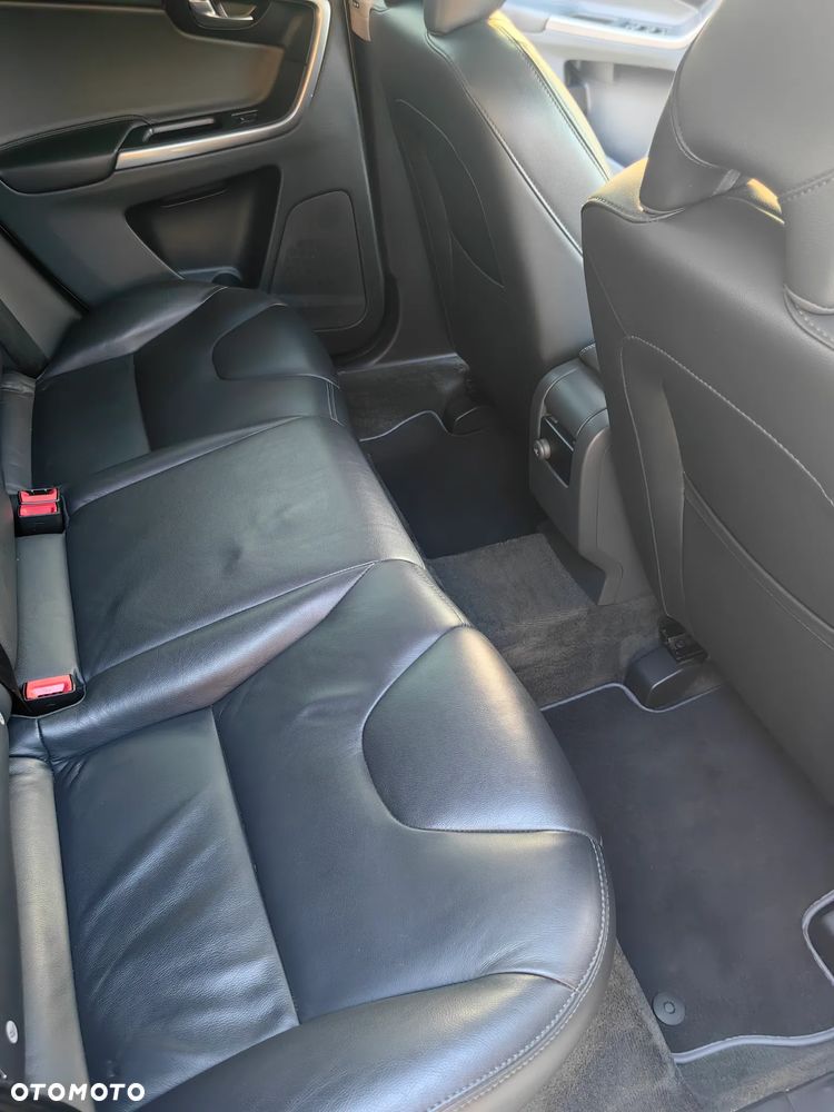 Volvo XC 60 D4 Drive-E Summum - 34