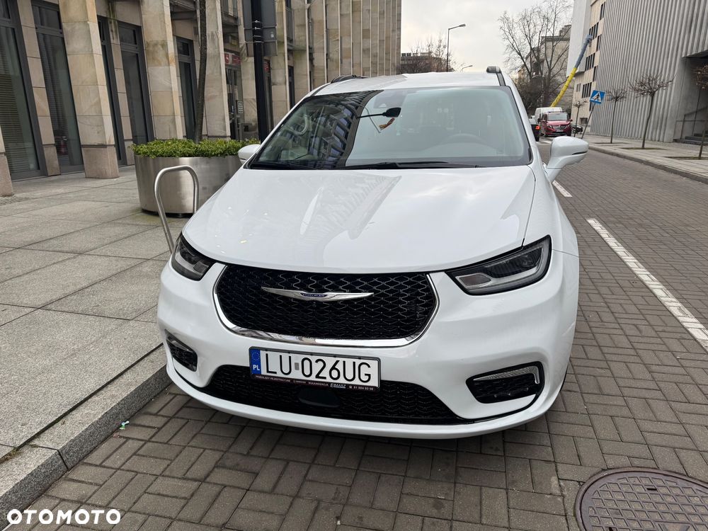 Chrysler Pacifica - 14