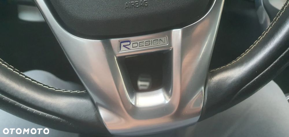 Volvo V40 D2 R Design - 37