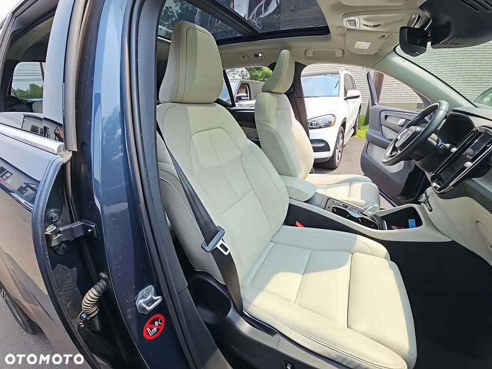 Volvo XC 40 - 6