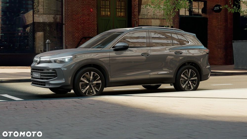 Volkswagen Tiguan - 2