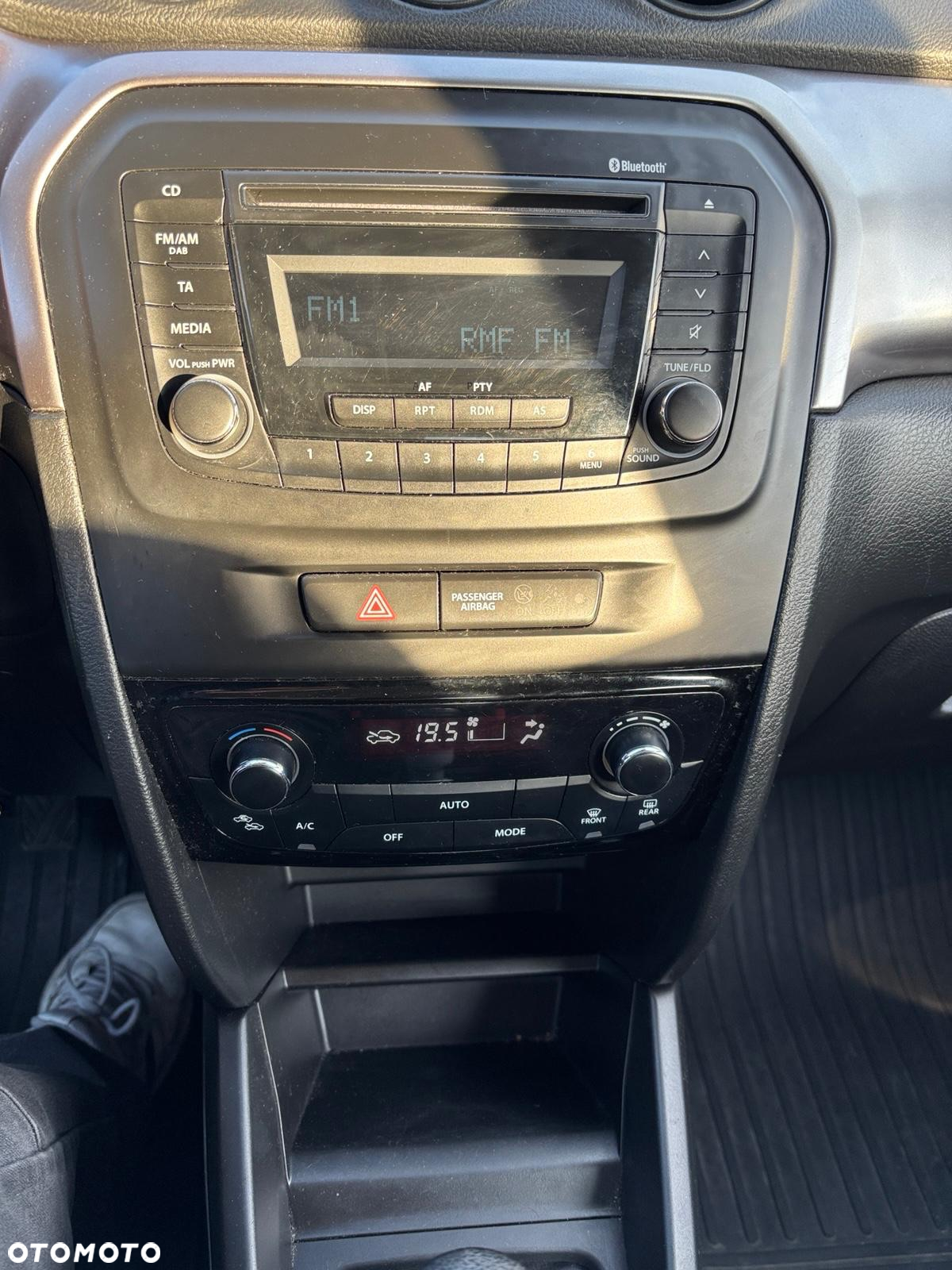 Suzuki Vitara 1.4 Boosterjet Elegance 2WD - 14