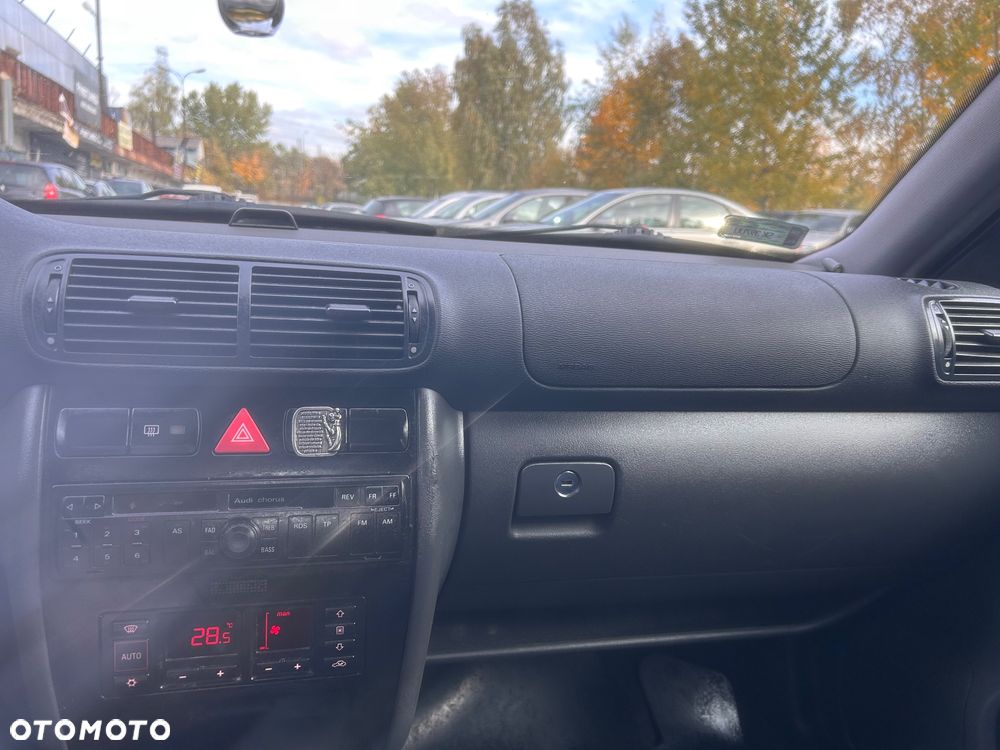 Audi A3 Sportback - 8