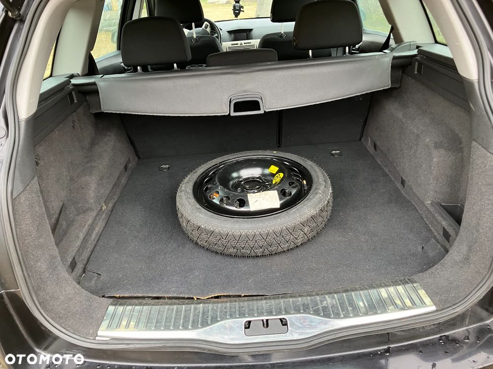 Opel Astra III 1.6 Essentia - 1