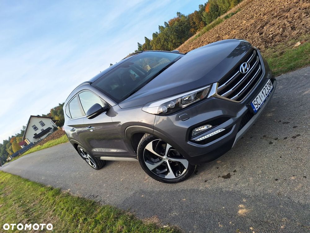 Hyundai Tucson 2.0 CRDI BlueDrive Style 2WD - 2