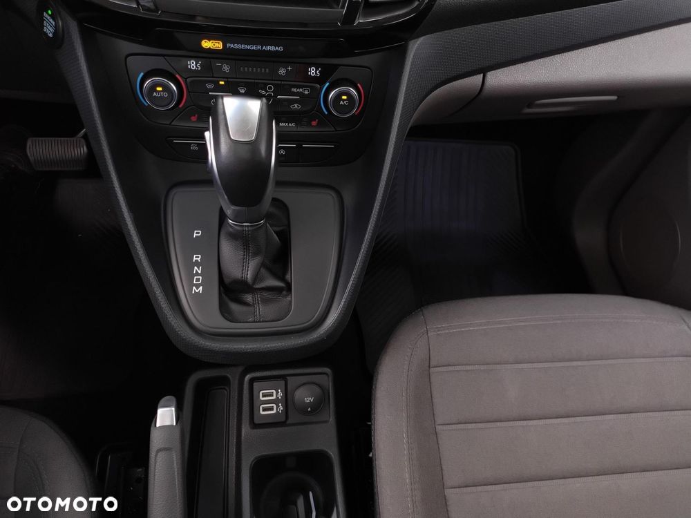 Ford Tourneo Connect 1.5 EcoBlue Titanium PowerShift - 23