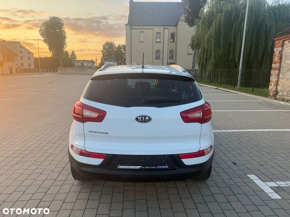 Kia Sportage - 4